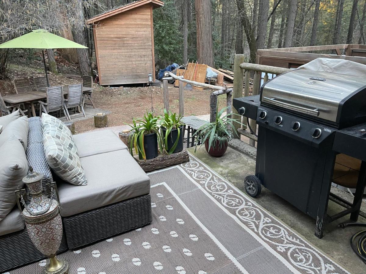A Lovely Cabin House At Way Woods Retreat With Outdoor Hot Tub! - By Sacred Hub Mgmt Foresthill Экстерьер фото
